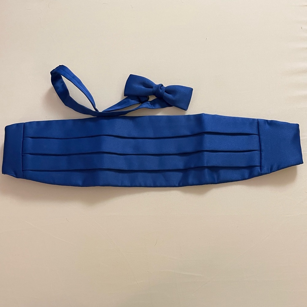 Santana Men’s Royal Blue Cummerbund and Matching Bow Tie